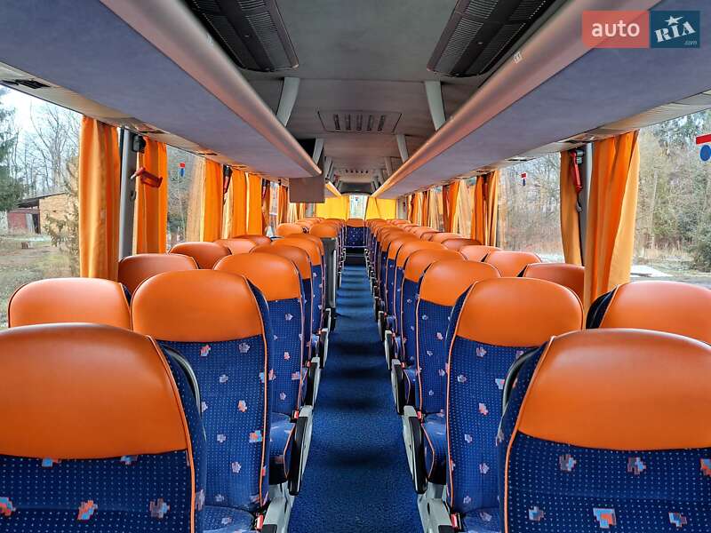 Туристичний / Міжміський автобус MAN R08 2006 в Вінниці