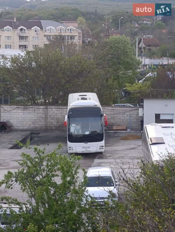 Туристичний / Міжміський автобус MAN R08 2011 в Києві