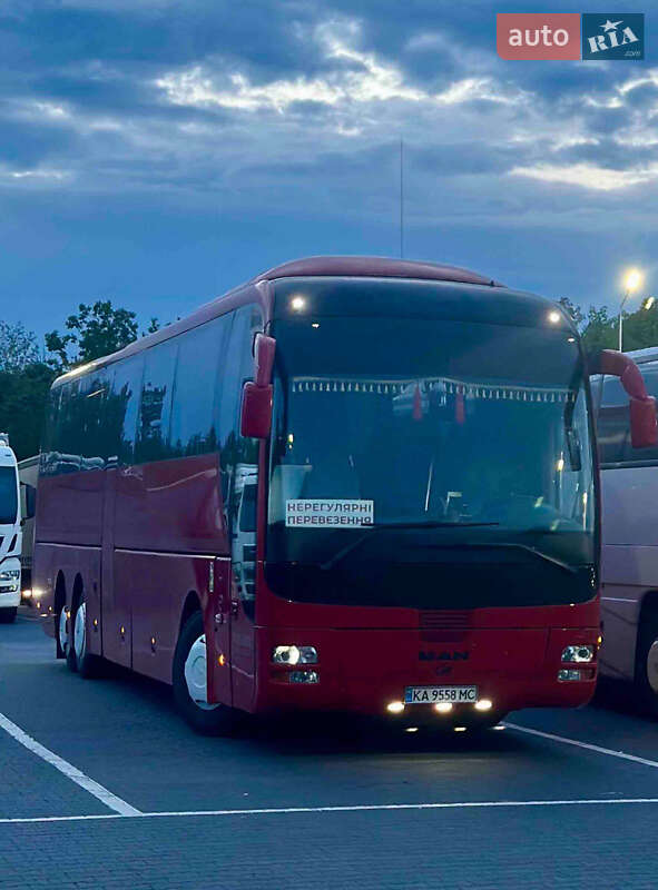 Туристический / Междугородний автобус MAN R08 2006 в Киеве