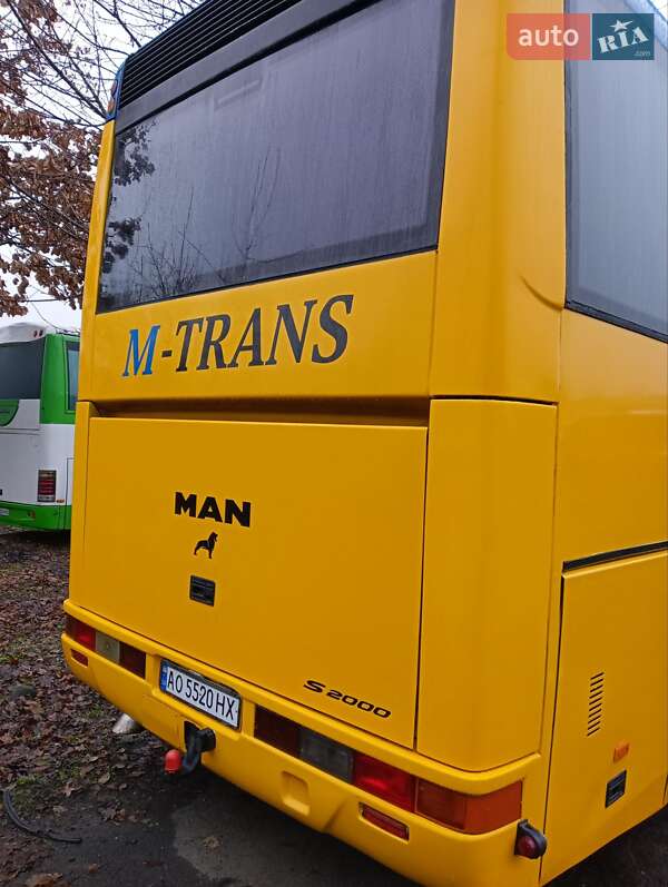 Туристичний / Міжміський автобус MAN S 2000 2003 в Іршаві фото 3 Туристичний / Міжміський автобус MAN S 2000 2003 в Іршаві