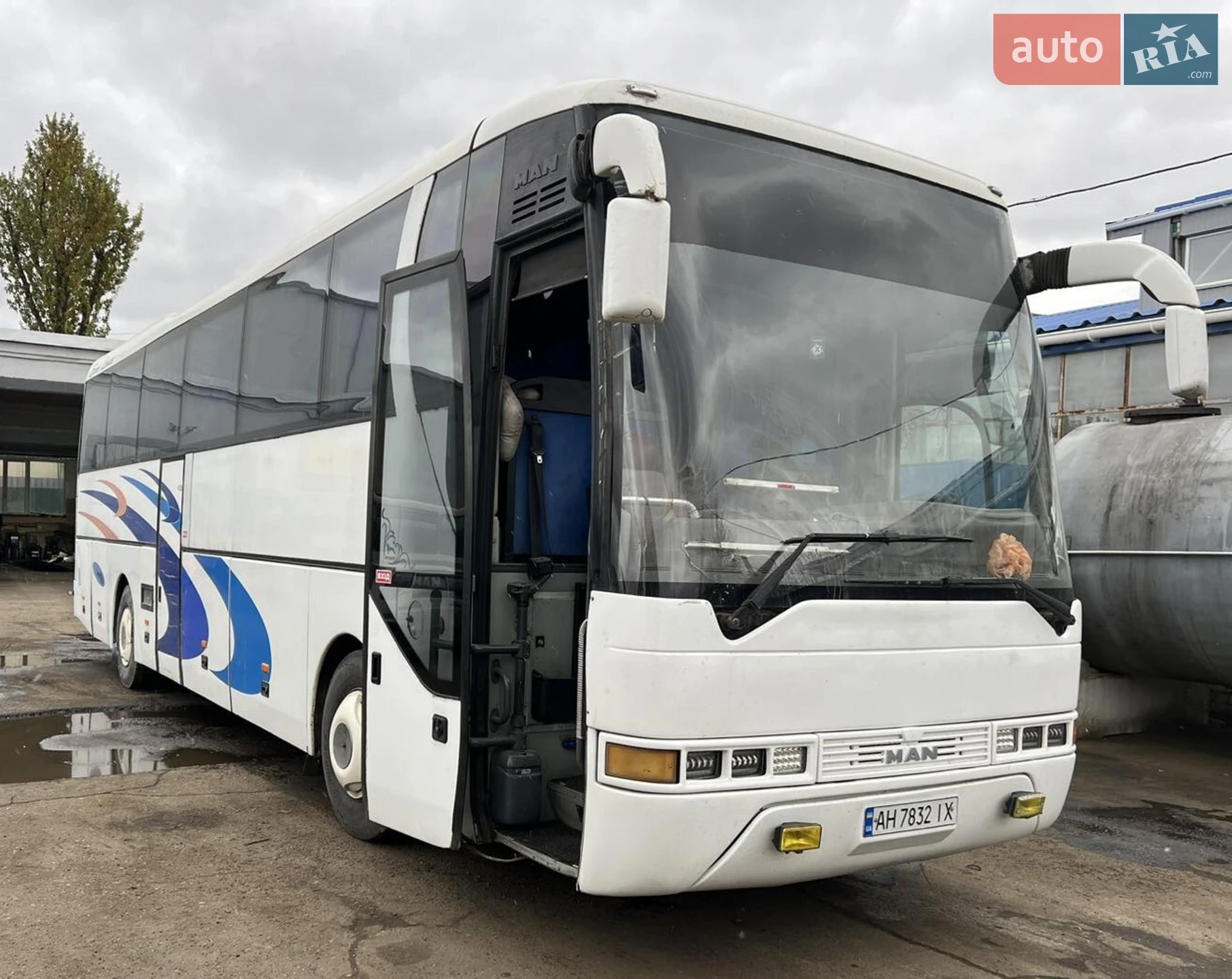 MAN S 2000 2000 VIN NMAA130722T002092 фото оголошення 3 з 5
