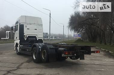 Контейнеровоз MAN TGA 2003 в 