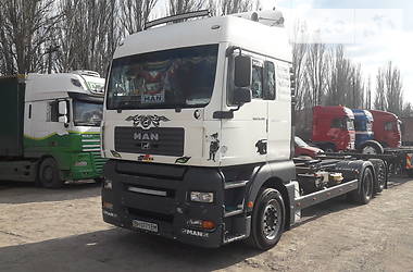 Контейнеровоз MAN TGA 2006 в Одессе