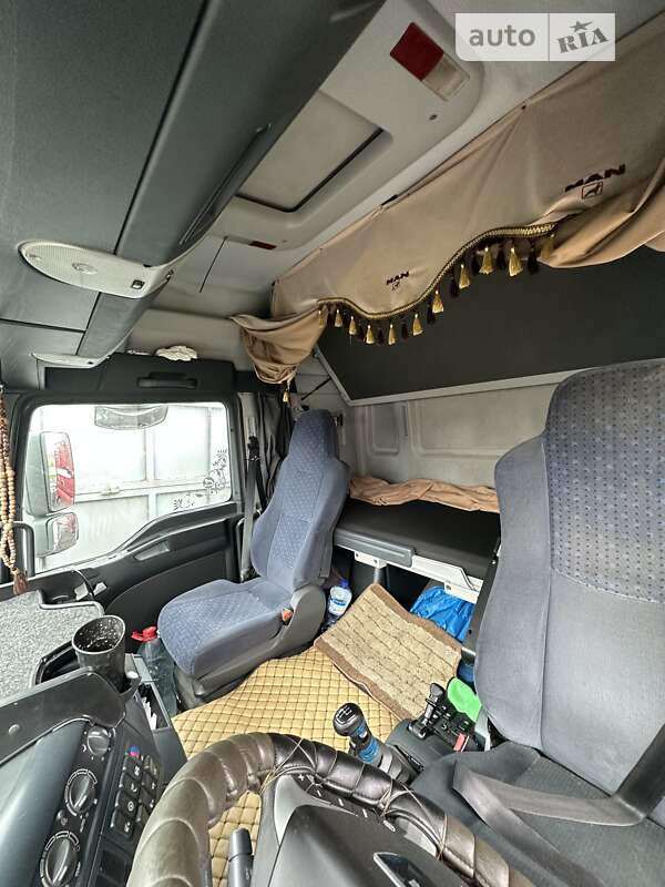 Контейнеровоз MAN TGA 2004 в Гайвороне фото 10 Контейнеровоз MAN TGA 2004 в Гайвороне