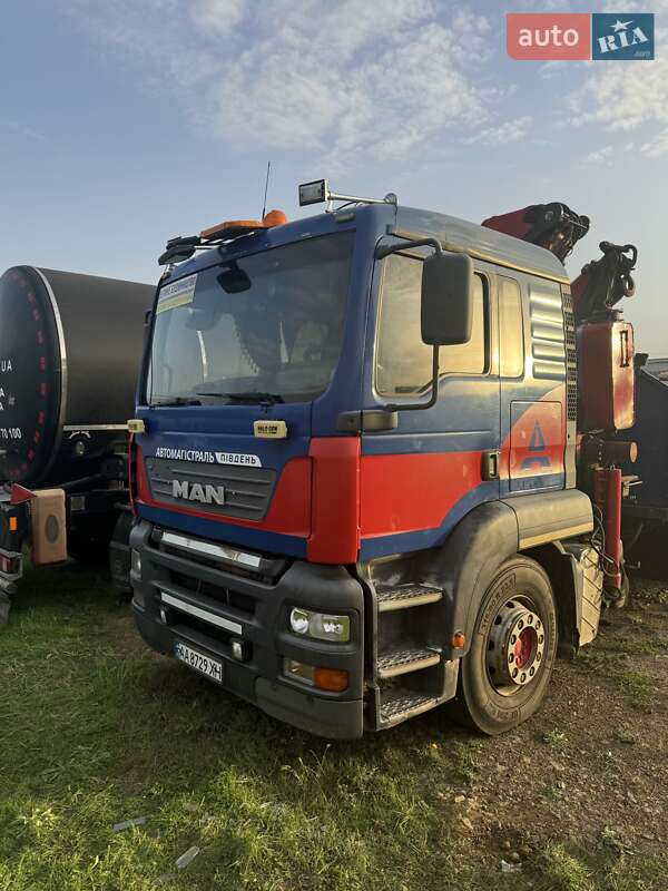 Кран-манипулятор MAN TGA 2003 в Киеве