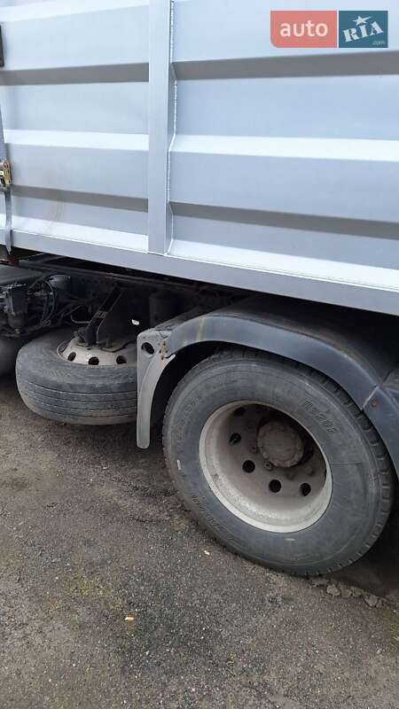 Зерновоз MAN TGA 2004 в Новгородці