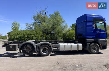 Контейнеровоз MAN TGA 2005 в 