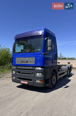 Контейнеровоз MAN TGA 2005 в 