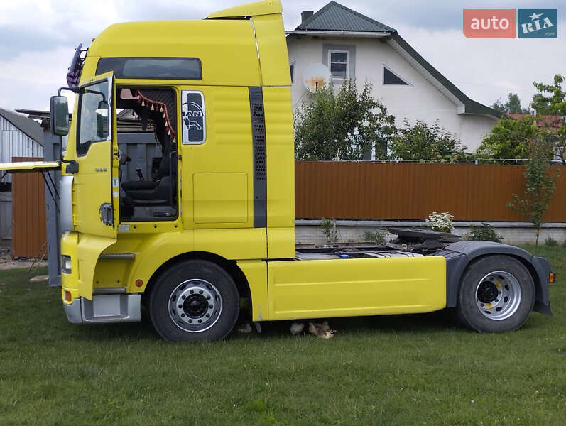 Зерновоз MAN TGA 2003 в 