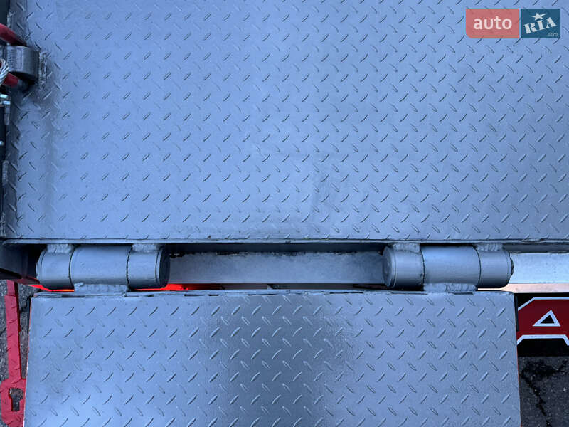 Платформа MAN TGA 2008 в Києві