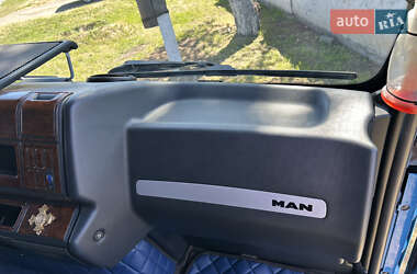 Контейнеровоз MAN TGA 2004 в 