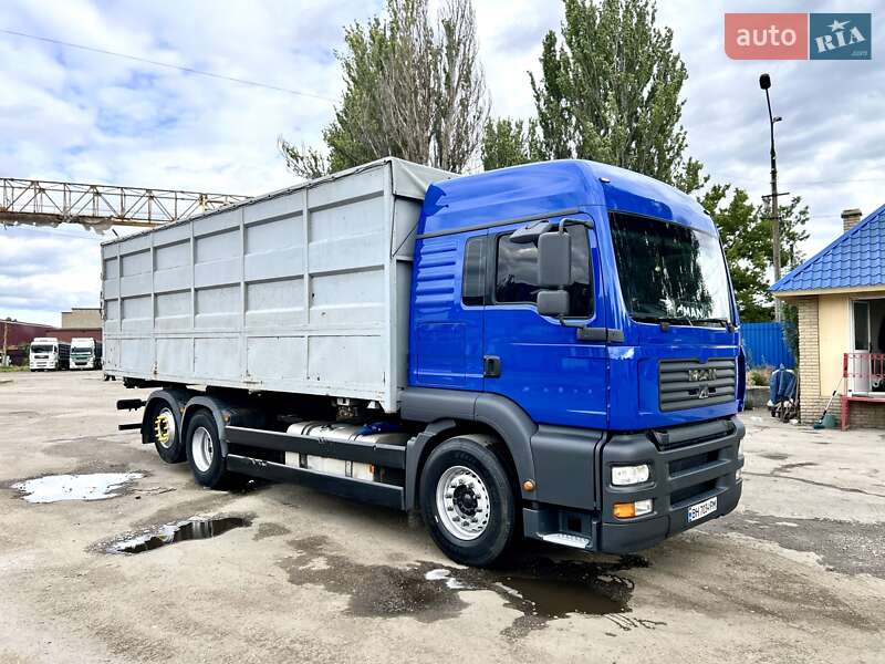 Контейнеровоз MAN TGA 2007 в Запорожье