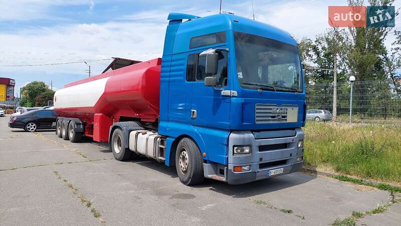 Тягач MAN TGA 2003 в 