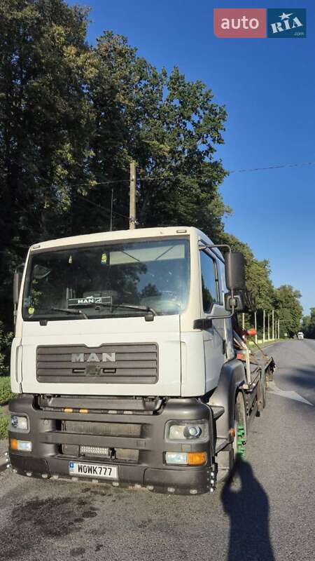 Евакуатор MAN TGA 2004 в Тернополі