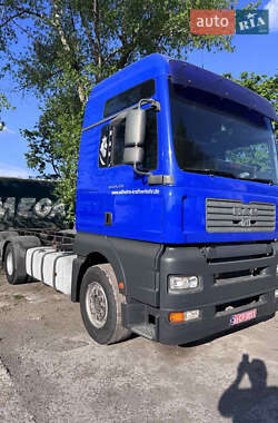 Контейнеровоз MAN TGA 2005 в 