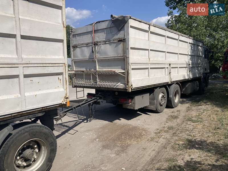 Контейнеровоз MAN TGA 2008 в Днепре