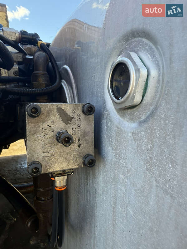 Тягач MAN TGA 2007 в Киеве фото 20 Тягач MAN TGA 2007 в Киеве