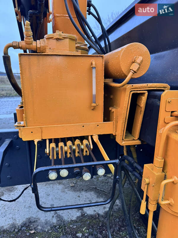 Кран-маніпулятор MAN TGA 2004 в Бурштині