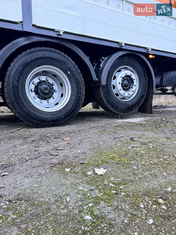 Кран-маніпулятор MAN TGA 2004 в Бурштині