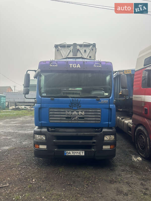Самосвал MAN TGA 2007 в Гайвороне