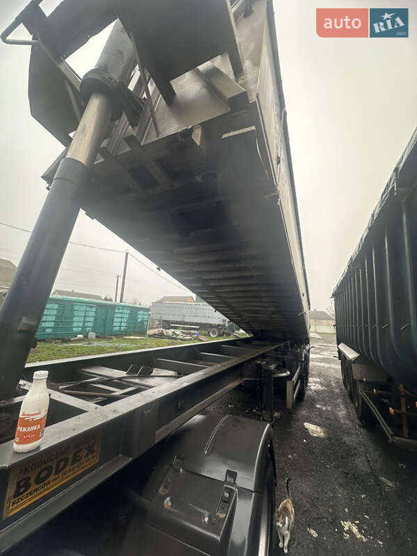 Самосвал MAN TGA 2007 в Гайвороне