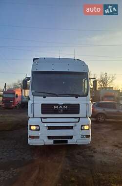 Контейнеровоз MAN TGA 2004 в Львове