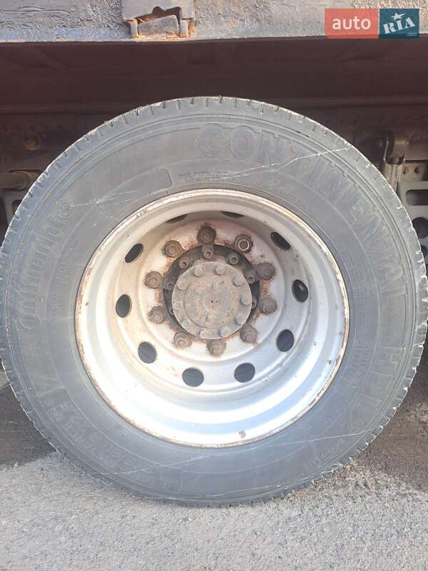 Контейнеровоз MAN TGA 2004 в Львове фото 22 Контейнеровоз MAN TGA 2004 в Львове