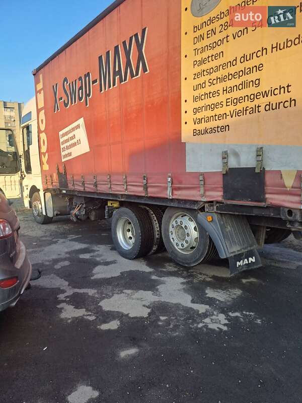 Контейнеровоз MAN TGA 2004 в Львове фото 62 Контейнеровоз MAN TGA 2004 в Львове