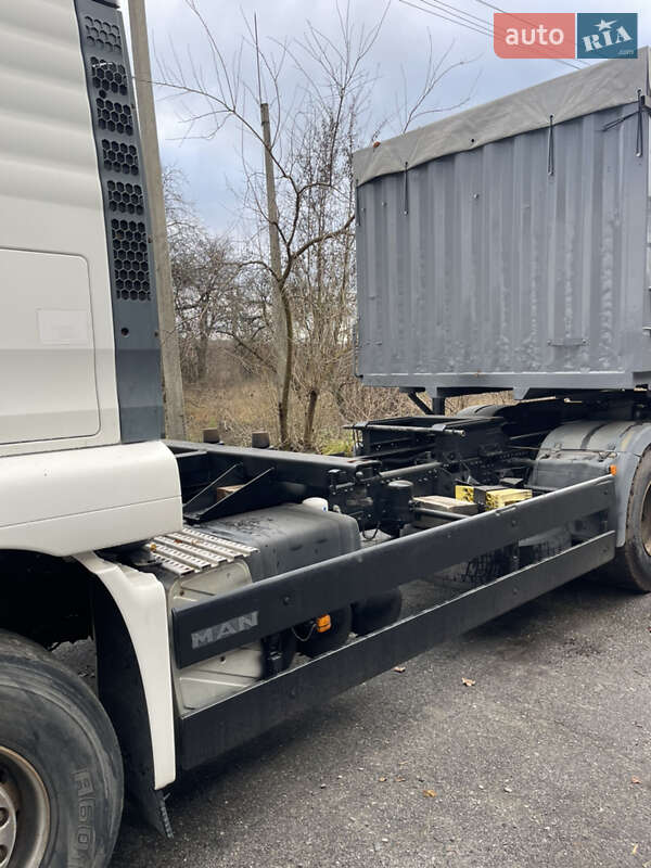 Контейнеровоз MAN TGA 2005 в Чигирине