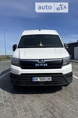 Грузопассажирский фургон MAN TGE 2019 в Ровно