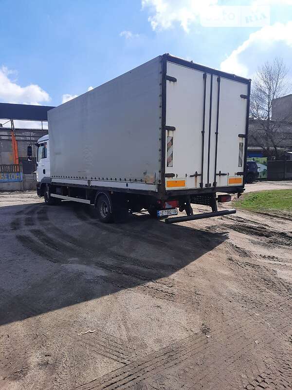 Тентованый MAN TGL 2011 в Киеве