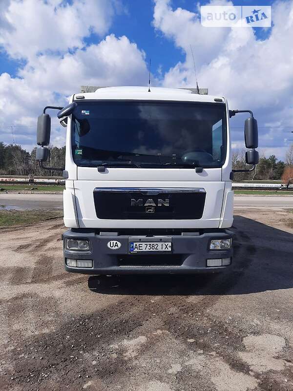 Тентованый MAN TGL 2011 в Киеве