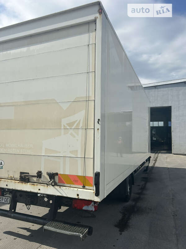 Вантажний фургон MAN TGL 2015 в Львові