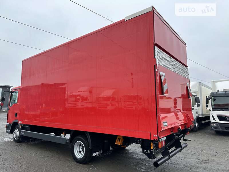 Грузовой фургон MAN TGL 2016 в Луцке