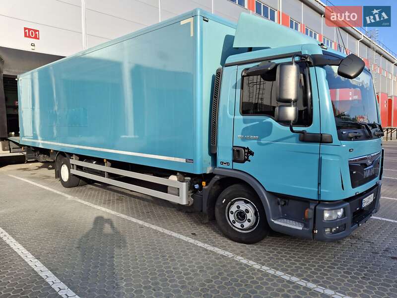 Вантажний фургон MAN TGL 2016 в Одесі