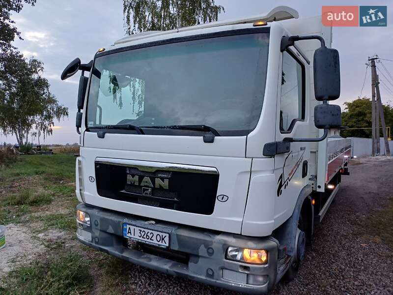 Борт MAN TGL 2011 в Борисполе