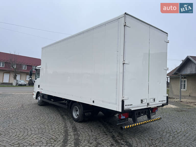 Грузовой фургон MAN TGL 2010 в Бучаче