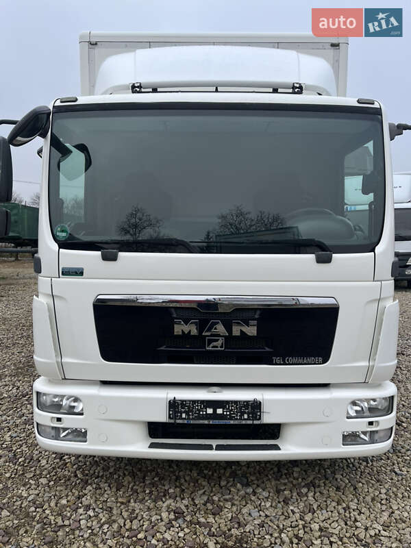 Грузовой фургон MAN TGL 2010 в Бучаче