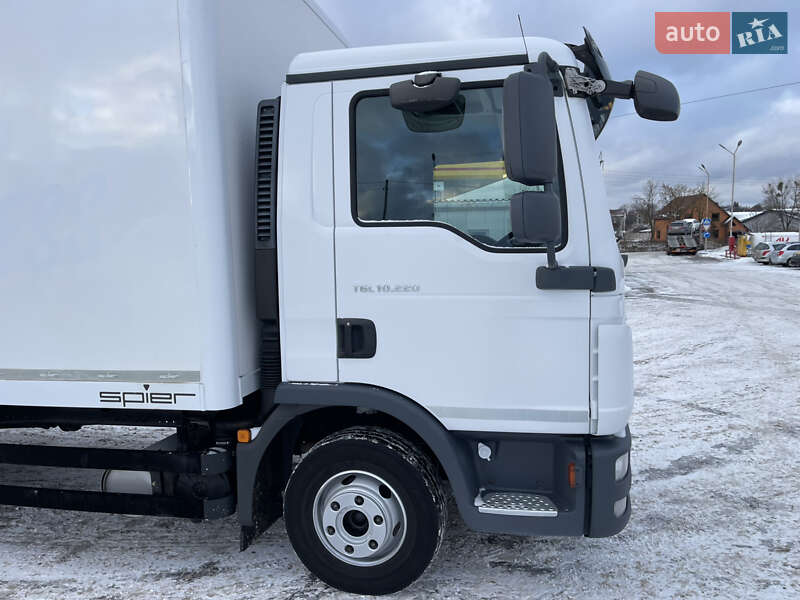 Вантажний фургон MAN TGL 2013 в Луцьку