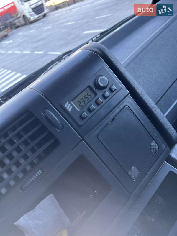 Вантажний фургон MAN TGL 2012 в Львові