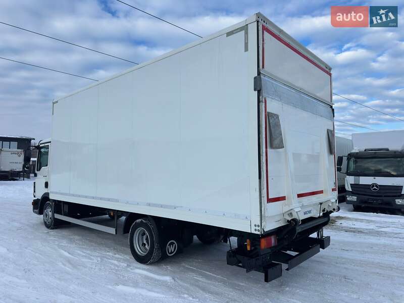 Грузовой фургон MAN TGL 2016 в Луцке фото 9 Грузовой фургон MAN TGL 2016 в Луцке