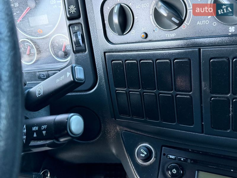 Рефрижератор MAN TGL 2011 в Бучаче