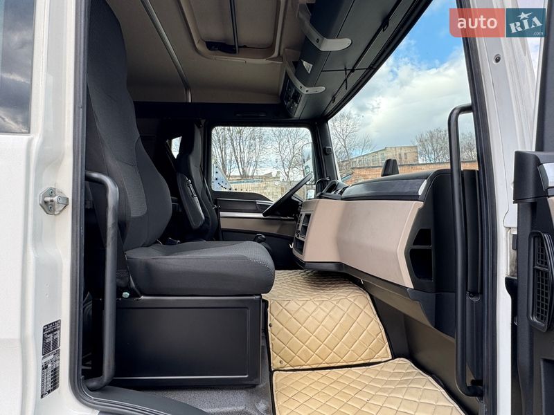 Грузовой фургон MAN TGL 2020 в Ровно