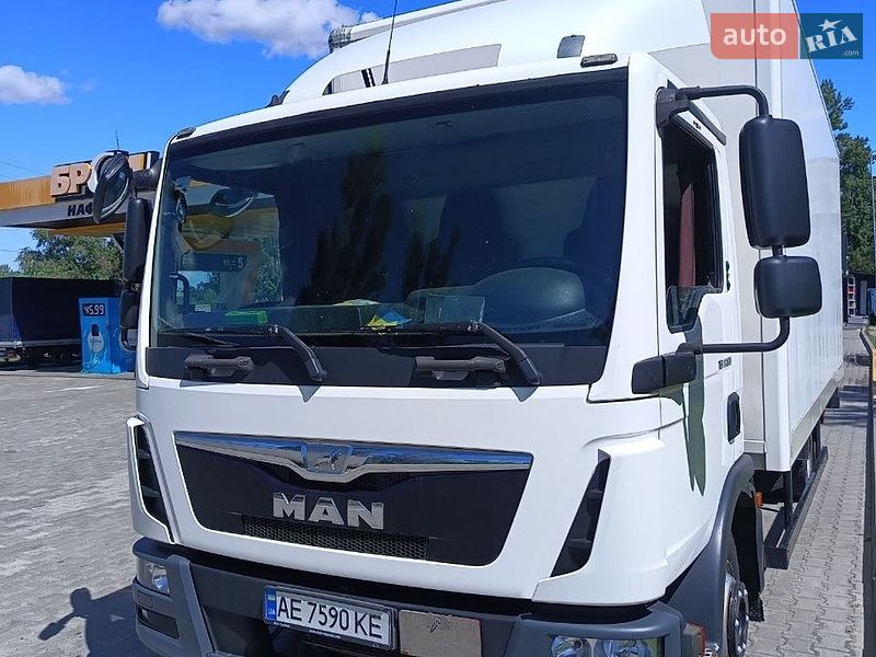 Грузовой фургон MAN TGL 2015 в Днепре