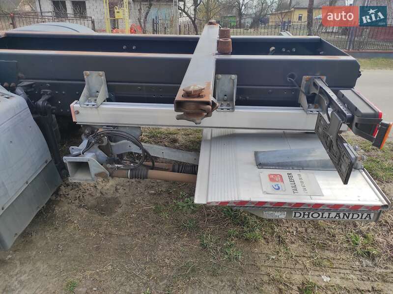 Контейнеровоз MAN TGM 2014 в Володимирі