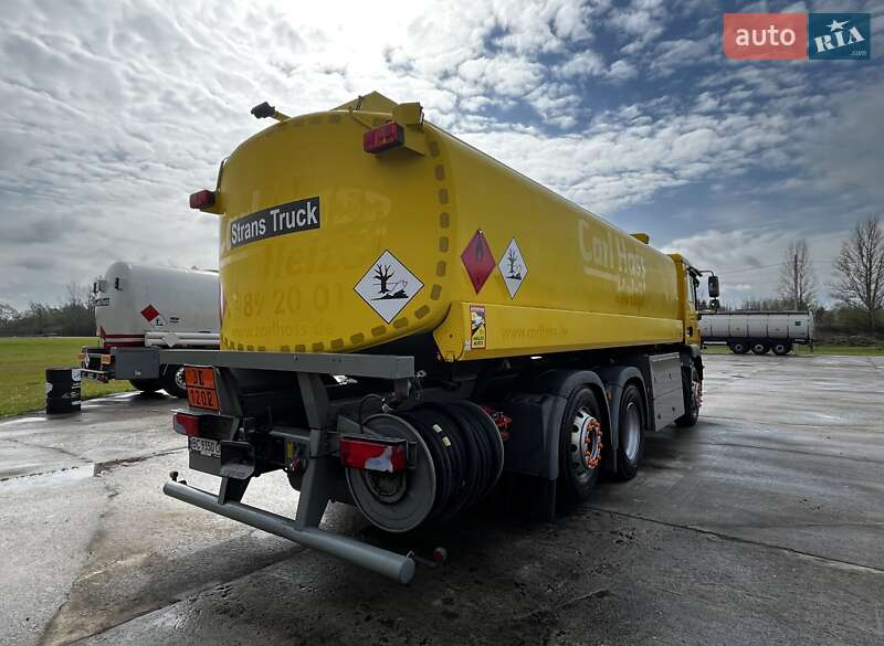 Бензовоз MAN TGM 2011 в Львові фото 5 Бензовоз MAN TGM 2011 в Львові