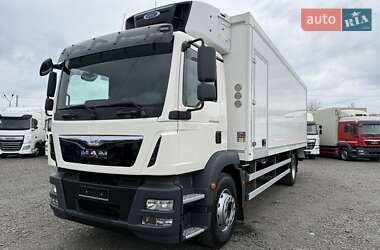 Грузовой фургон MAN TGM 2015 в 