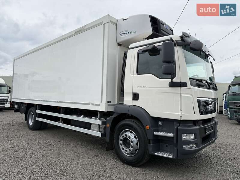 Вантажний фургон MAN TGM 2015 в Луцьку