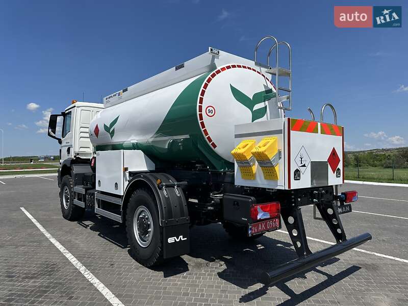 Бензовоз MAN TGM 2025 в Черновцах