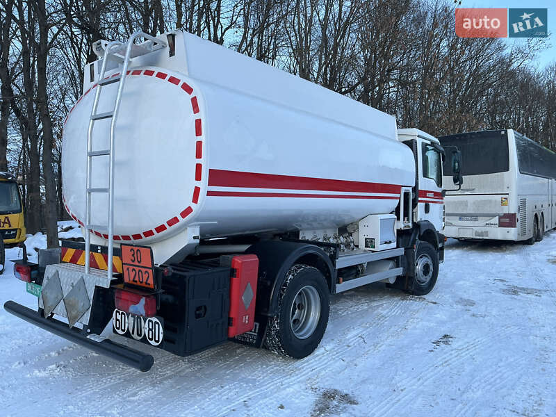 Бензовоз MAN TGM 2012 в Тернополі